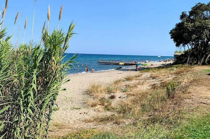 Appartement de vacances pour 4 personnes, avec terrasse et piscine