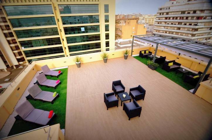 Hotel voor 10 personen, met terras in Almería