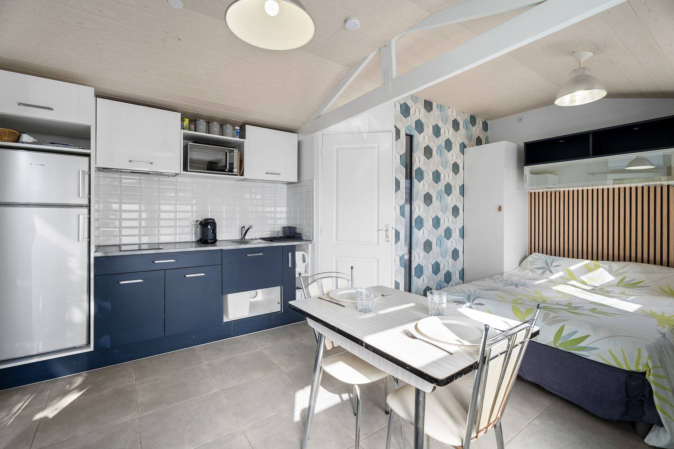 Studio entier, Studio « La Grotte » avec Wi-Fi in Hyeres, Parc national de Port-Cros