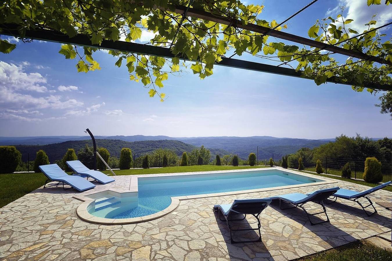 Casa vacanza a Lupogliano a partire da 231€ a notte