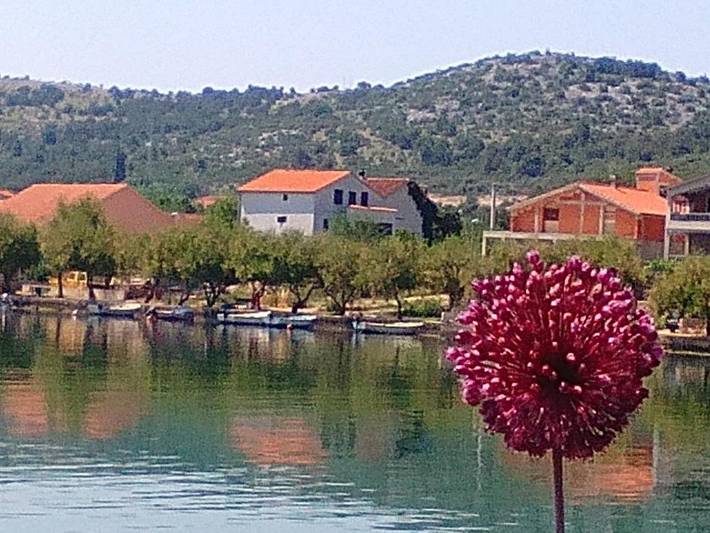Ferienhaus für 5 Personen, mit Garten und Pool - 1