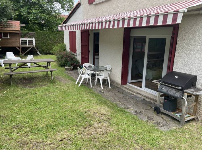 Gîte pour 4 personnes, avec jardin et terrasse en Haute-Loire - 2