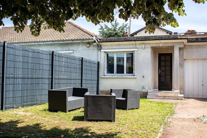 Appartement de vacances pour 4 personnes, avec jardin