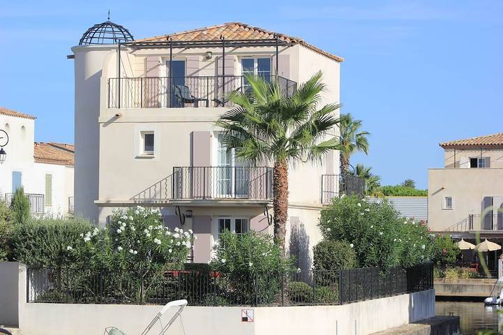 Ferienhaus für 8 Personen, mit Balkon und Garten - 1