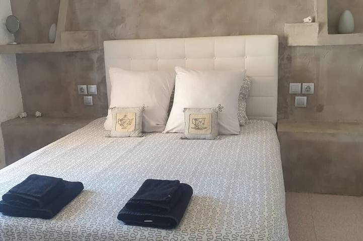Villa de caractère pour familles dans quartier résidentiel avec piscine privée . in El Tossalet, Jávea