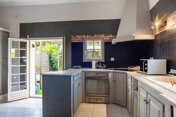 Maison De Vacances pour 10 Personnes dans Six-Fours-les-Plages, Région de Toulon, Photo 3