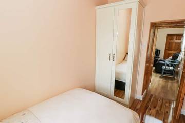 Cottage for 6 People in Castlebar, County Mayo, Photo 3