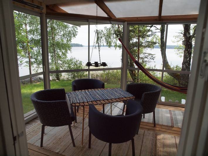 Ferienhaus am See mit eigenem Badestrand in Vänern