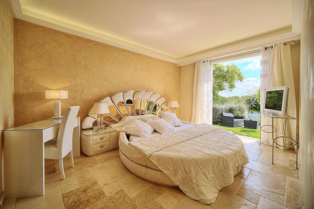 Double Room with Garden View in Mougins, Côte méditerranéenne (France)