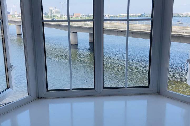 Holiday rental for 2 people in Cardiff Bay