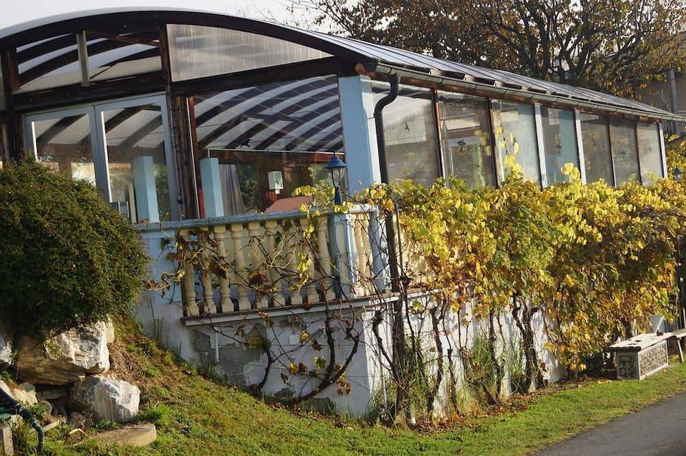 Ganze Wohnung, Ferienhaus Schönmaier - Ferienhaus Bauernhof \"Kochwagner\" in Südoststeiermark, Gnas