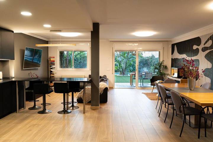 Casa rural para 9 personas, con piscina además de terraza y jardín en San Pedro de Ribas - 3