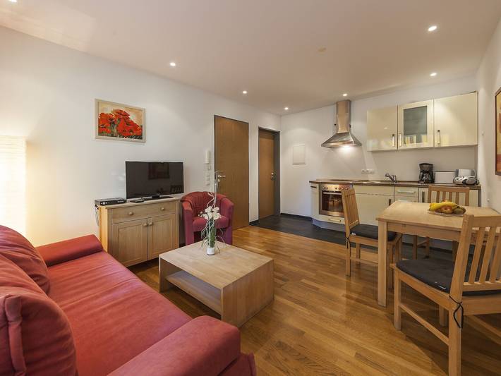 Ganze Wohnung, Ferienwohnung Kobl mit Wi-Fi in Immenstaad, Immenstaad am Bodensee