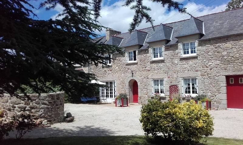 Gîte pour 5 personnes, avec jardin, animaux acceptés à Jugon-les-Lacs - 2