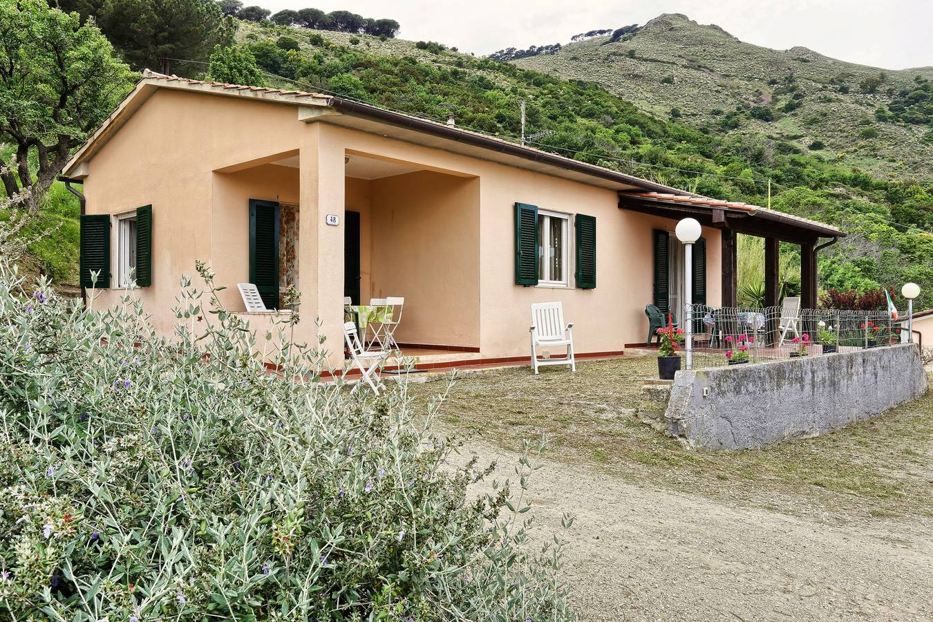 Entire apartment, 360° panoramic view over Elba and the sea - Appartamenti Campo al Pero - 1 in Rio Nell'elba, Elba