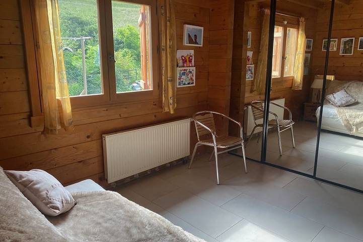 Gîte pour 7 personnes, avec balcon dans Semnoz - 3