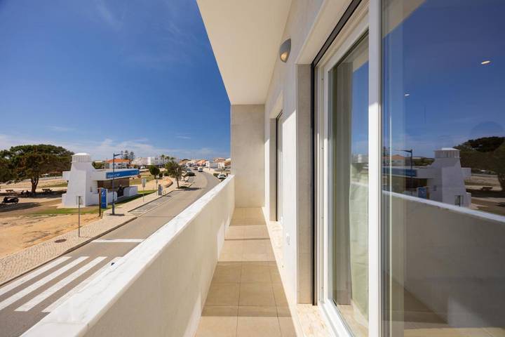 Ferienwohnung für 2 Personen, mit Ausblick und Terrasse in Sagres - 4