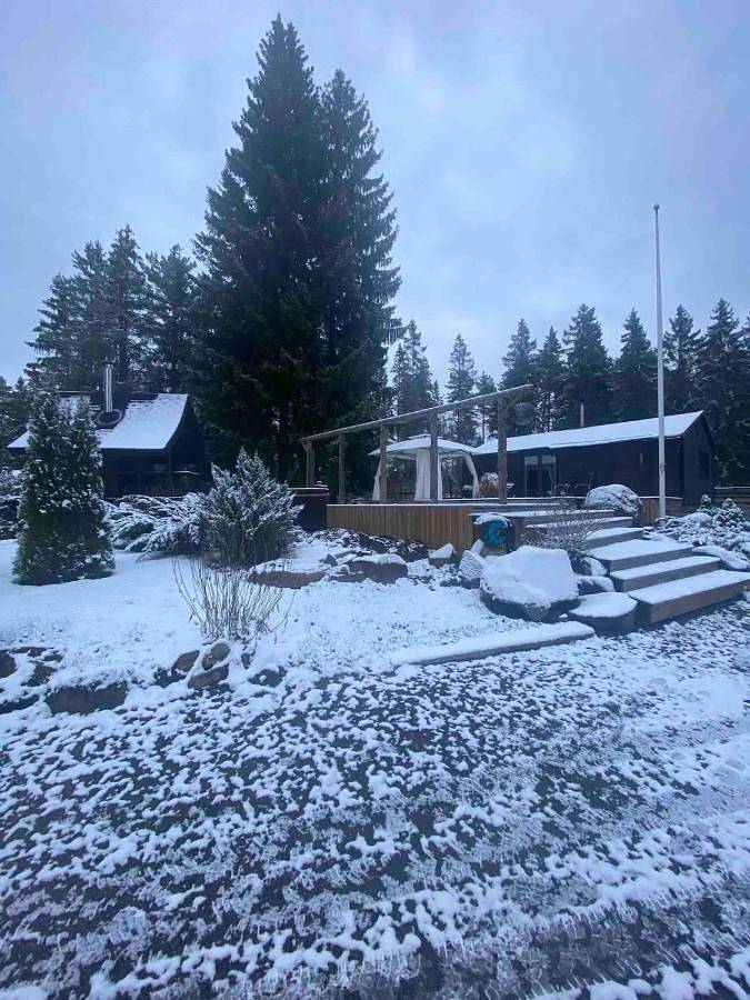 Nordic Sauna Retreat with Hot Tub in Uppsala
