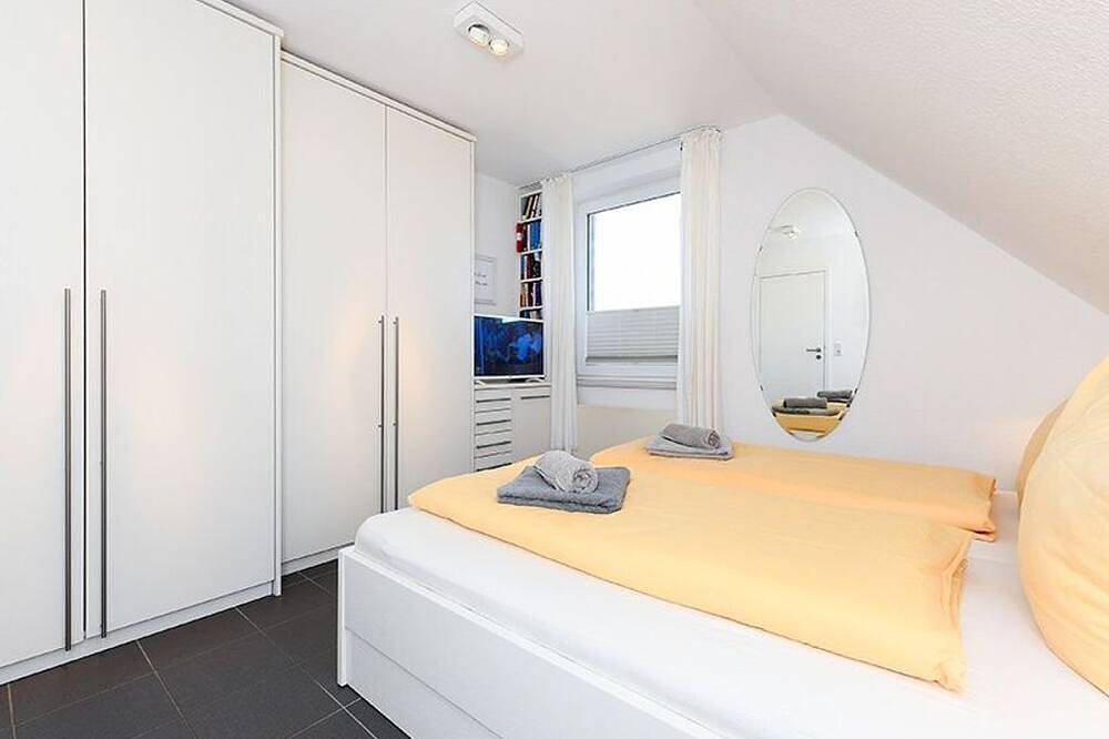 Ganze Wohnung, Ferienwohnung Nordseesonne - Nordseegartenpark Nordseestolz in Bensersiel, Esens