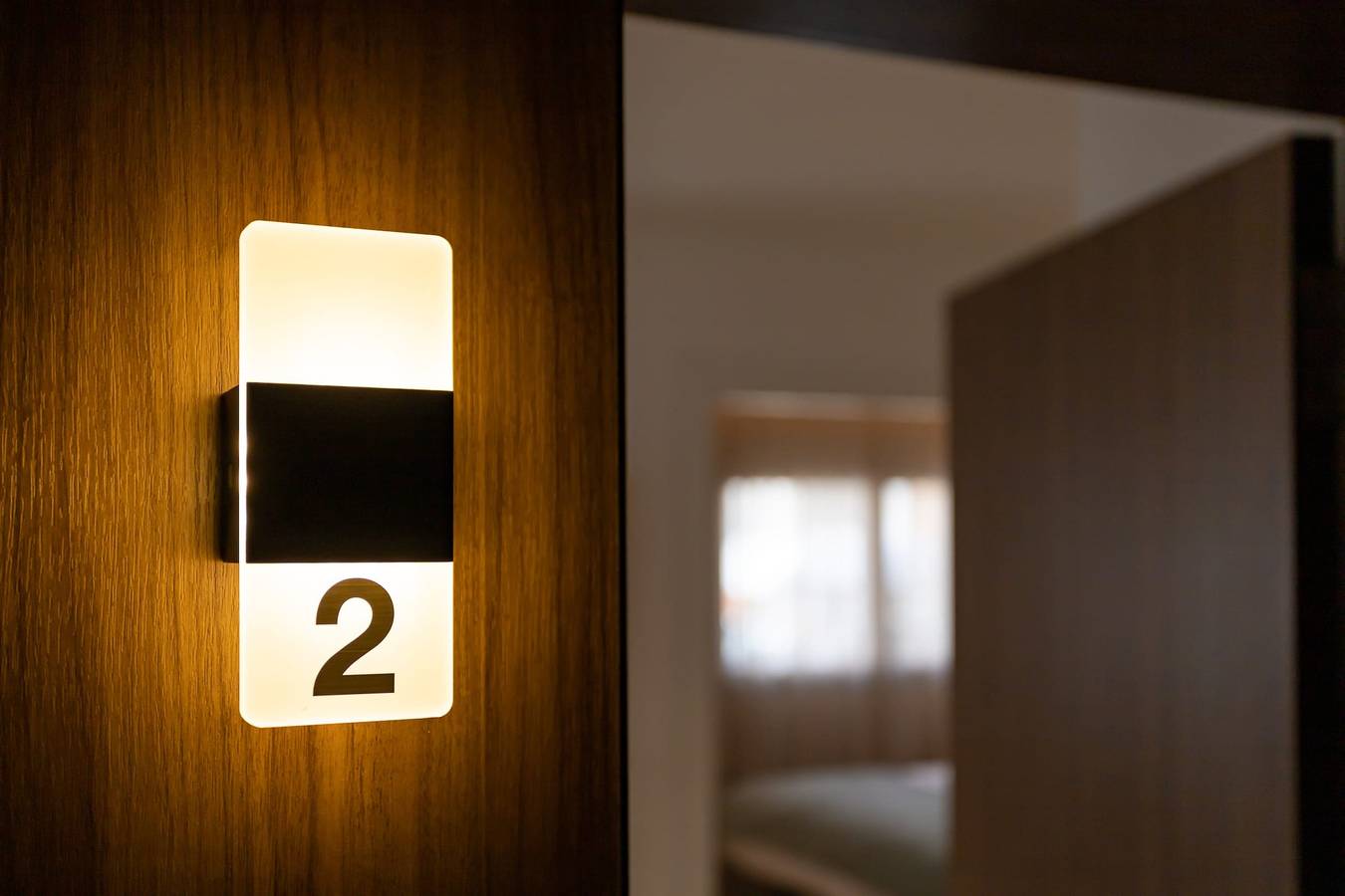 Ganze Wohnung, Ferienwohnung für 2 Personen mit Terrasse in Marinha Grande, Leiria District