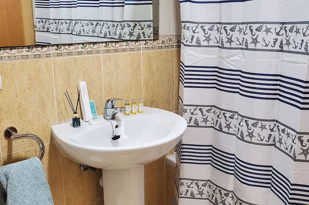 Entire apartment, Low Ground Floor in the First Line of Vera with private pool! in Playas de Vera, Vera