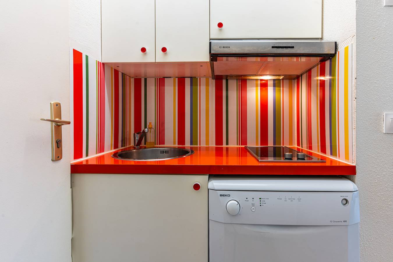 Logement dans le village de vacances 'Gite Les Moussaillons' avec terrasse privée et Wi-Fi in Hourtin, Parc naturel régional du Médoc