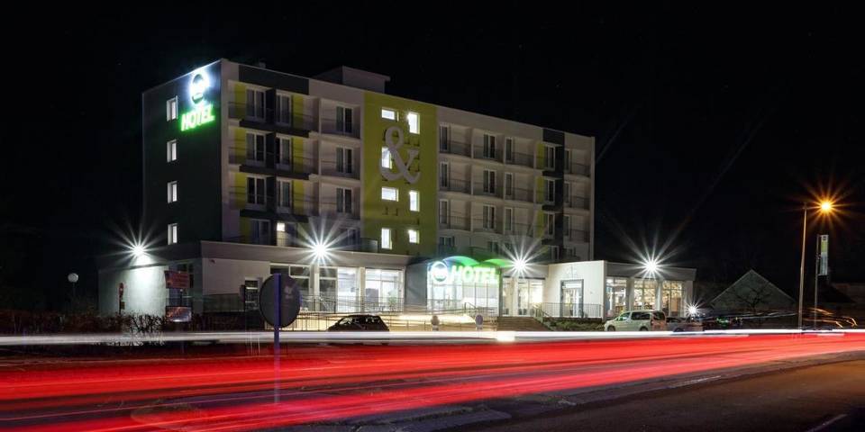 Hôtel pour 2 personnes, avec terrasse, animaux acceptés à Chaumont - 2