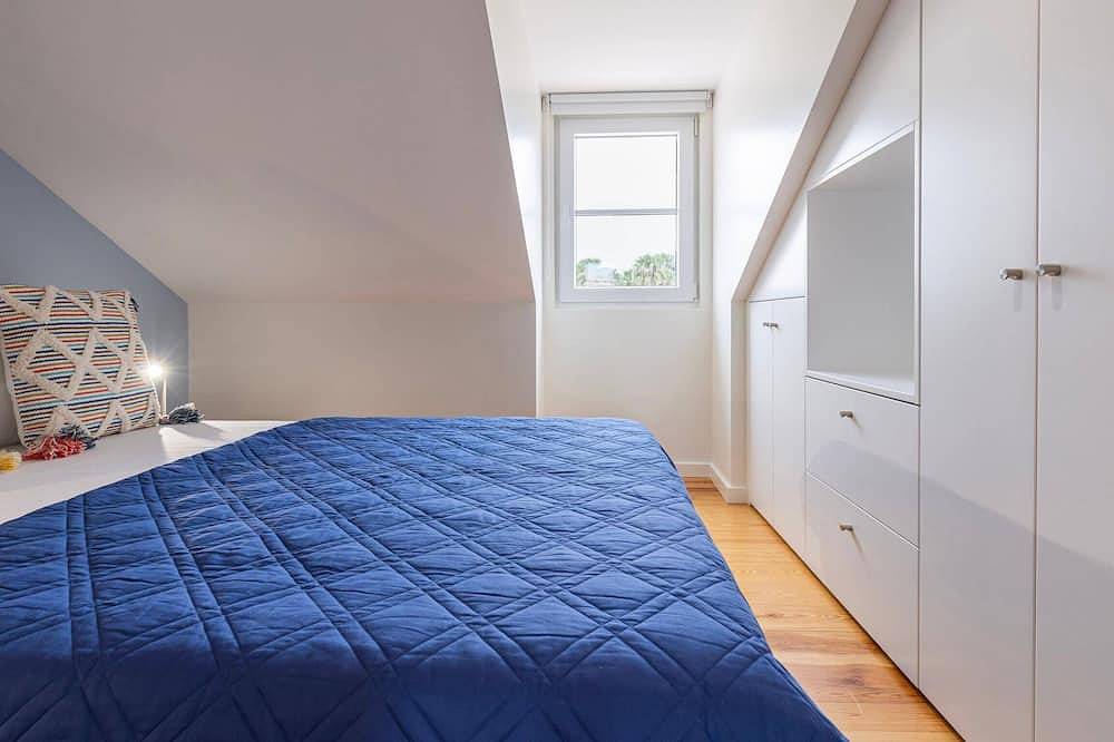 Ganze Wohnung, Apartment T1 60m2, 1 bedroom at Paço de Arco in Paço de Arcos, Costa de Lisboa