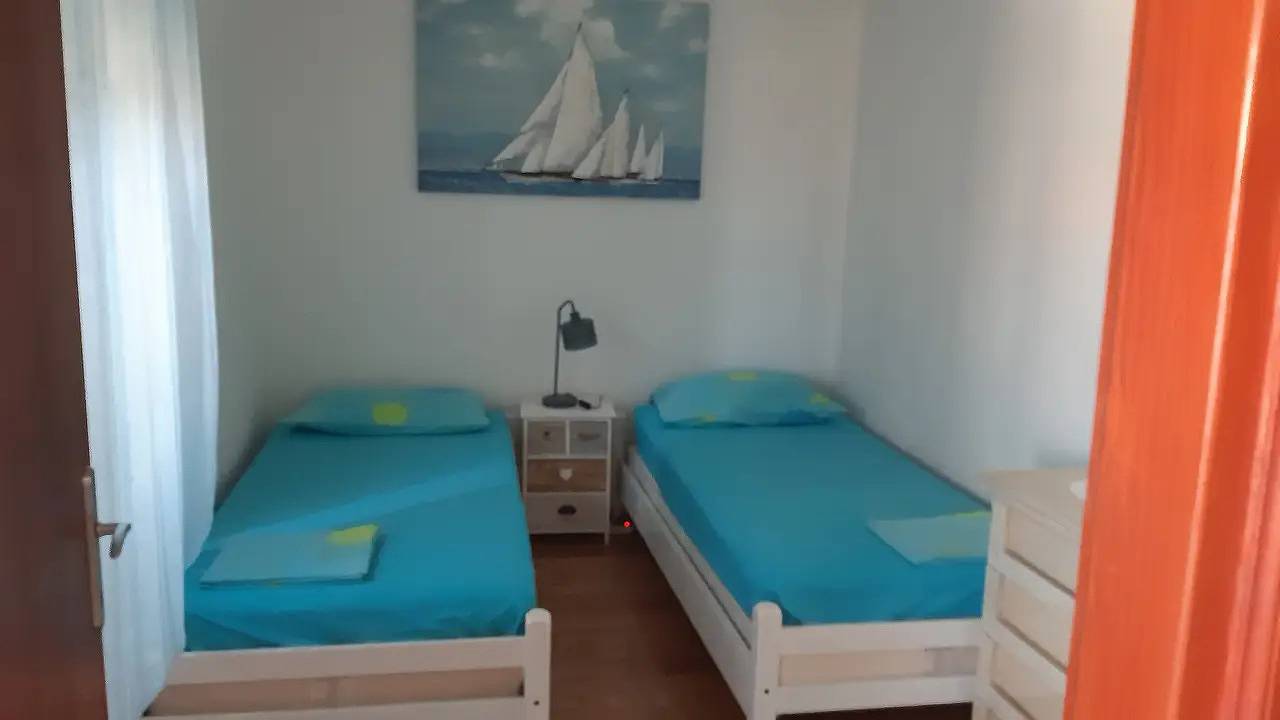 Cijeli apartman za odmor, Ferienwohnung für 5 Personen (75 m²) in Lukoran in Lukoran, Otok Ugljan