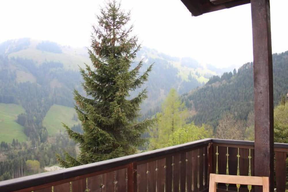 Chalet Les Pitchounes by Interhome in Gruyères, Kanton Freiburg