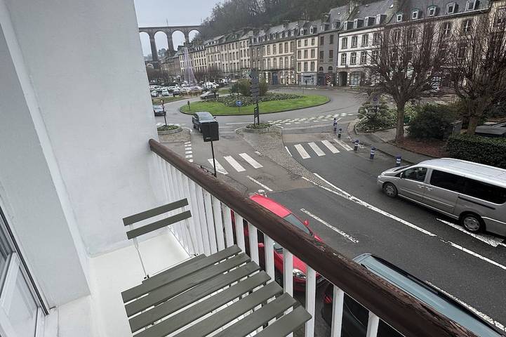 Apartamento entero, Le tiamo, studio in Morlaix with view of the port and viaduct in Morlaix, Ceinture Dorée