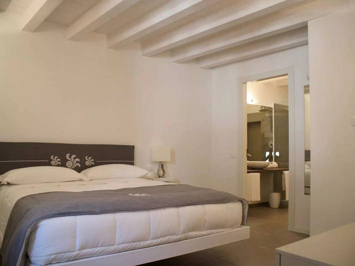 Appartement entier, 6 Pièces 6 Personnes in Castro (Iseo), Lac d'Iseo