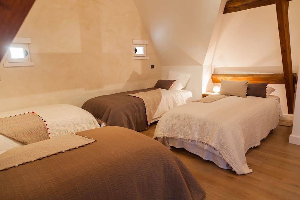 Luxury Guesthouse in Saint-Benoît-de-l'Aure, Bayeux region