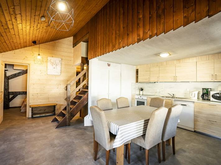 Gîte pour 7 personnes, avec Balcon dans Office De Tourisme De Chatel