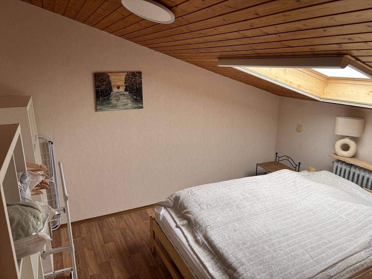 Ganze Wohnung, Gemütliche Ferienwohnung im Eybacher Tal in Geislingen an der Steige, Landkreis Göppingen