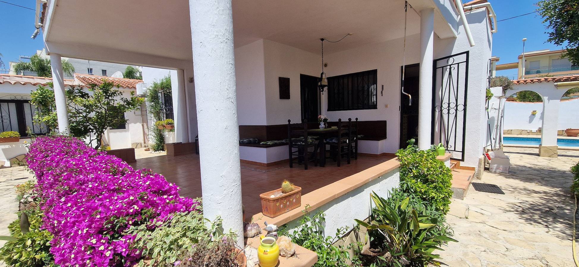 Ferienhaus 'Casablanca' mit privater Terrasse, Garten und Wlan in Zona Triador, Vinaròs