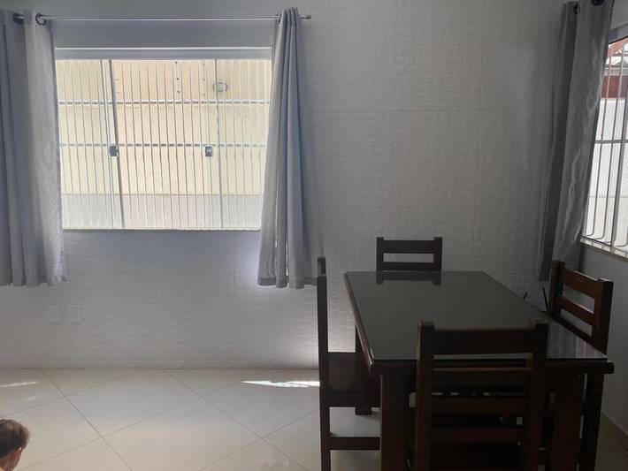 Casas e apartamentos de temporada para 10 pessoas, com balcão, adaptado a crianças em Rio das Ostras