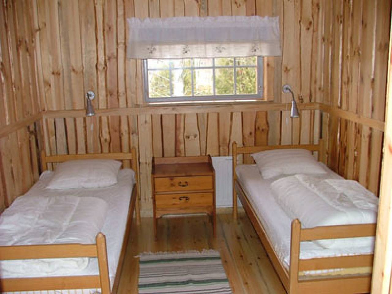 Kleines Feriendorf in Seenähe 40km von Astrid Lindgrens Welt in Kinda, Östergötland