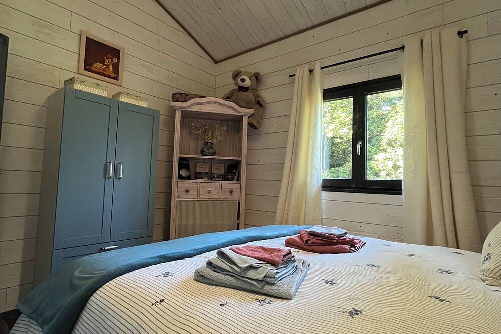 \"Mouty\": A Delightful Wooden Chalet At The Edge Of The Forest in Le Chambon-sur-Lignon, Mézenc