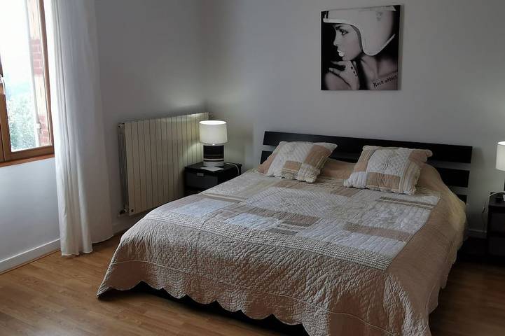 Location de vacances pour 9 personnes, avec jardin et terrasse à Pomport - 3