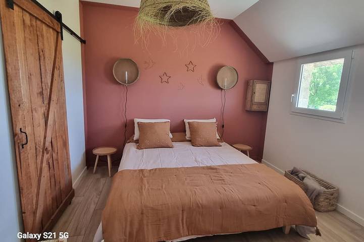 Location de vacances pour 6 personnes, avec jacuzzi à Remungol - 2