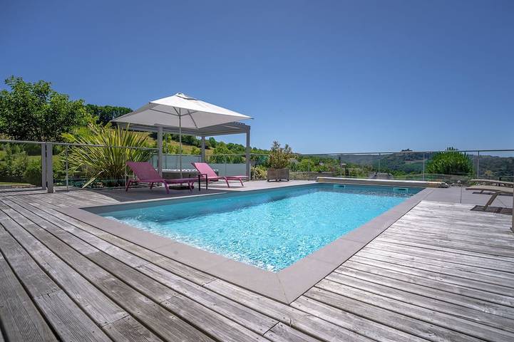 Chalet para 8 personas, con jardín y jacuzzi, Se admiten mascotas - 1