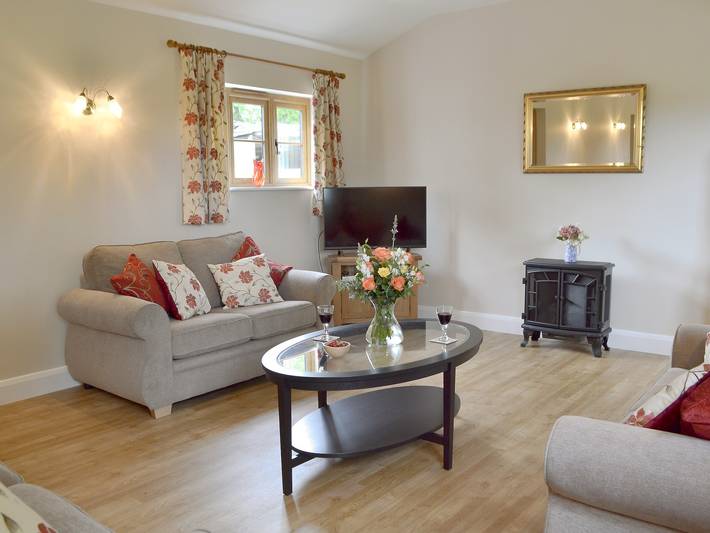 Woodlands Dairy Cottage in Billingshurst, South Downs