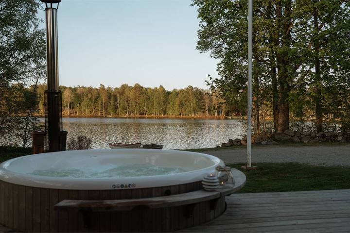 Chalet für 13 Personen, mit Whirlpool und Terrasse sowie Garten und Sauna in Südschweden - 2
