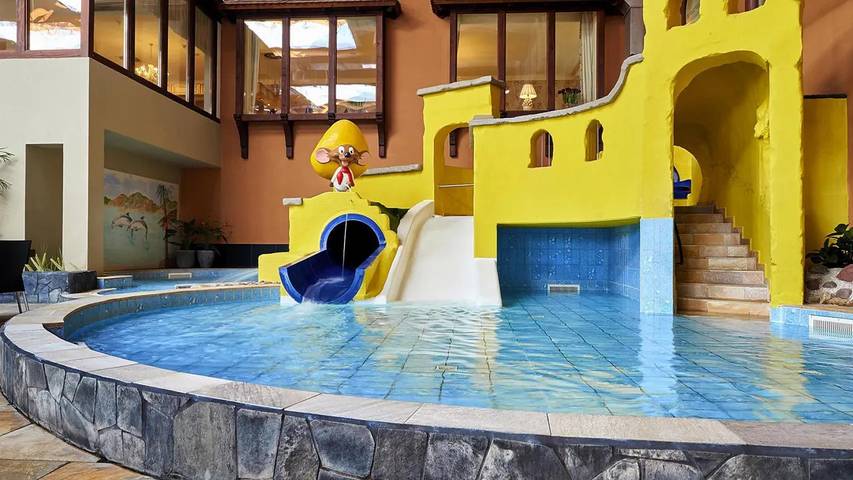 Ferienhaus für 8 Personen, mit Sauna und Pool sowie Terrasse, mit Haustier in Dobbin-Linstow - 2