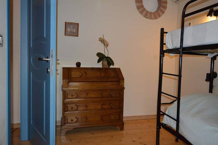 Gîte pour 4 personnes, avec terrasse ainsi que piscine et jardin à Fara in Sabina - 3