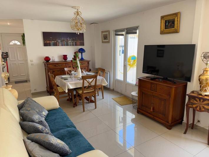 Gîte pour 4 personnes, avec terrasse dans Aéroport d'Orly - 2