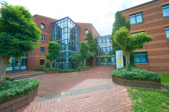 Hotel for 2 people, with garden and sauna as well as terrace - 1