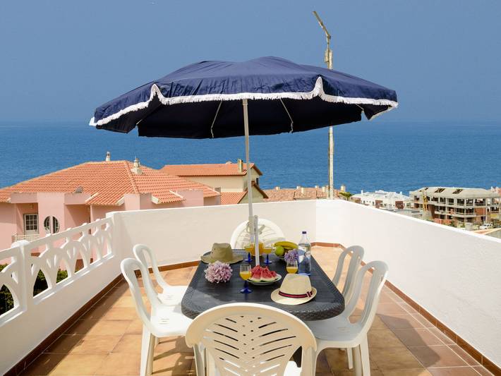 Casa de férias para 6 pessoas, com Varanda e Terraço em Carvoeira