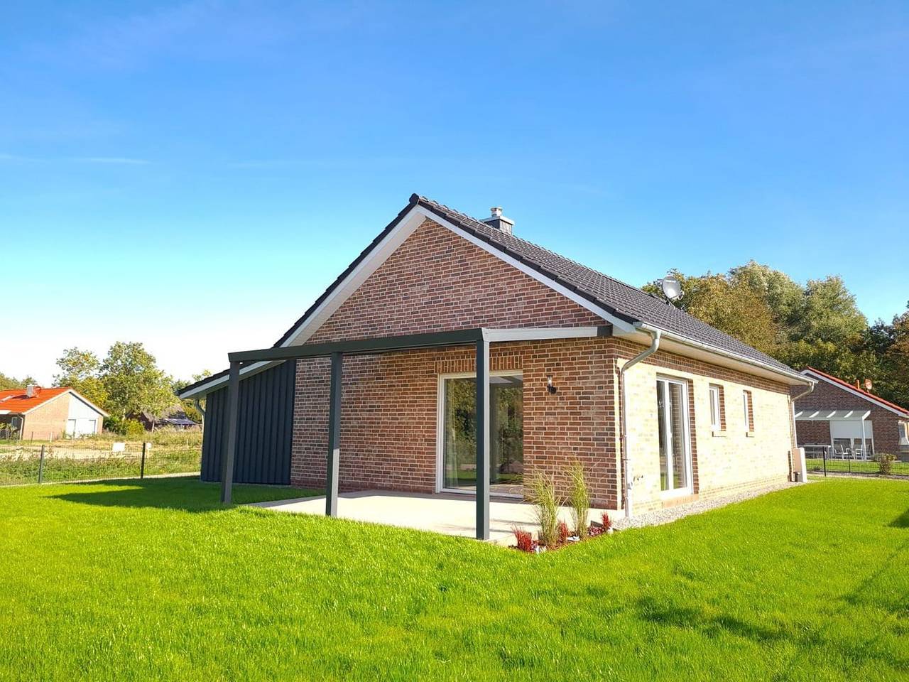 Küstenbrise – hundefreundliches Ferienhaus mit Sauna an der Nordseeküste in Sehestedt (Jade), Jade